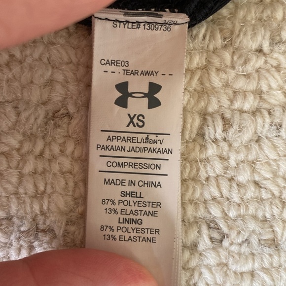 Armour sports top - Picture 4 of 5